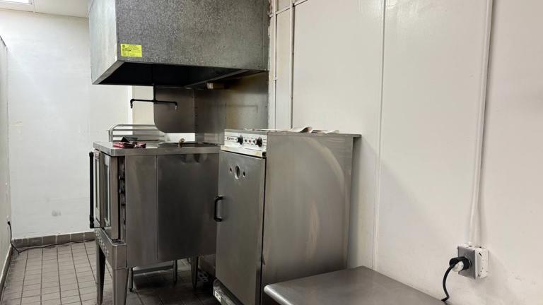 Commercial fully equipped kitchen
