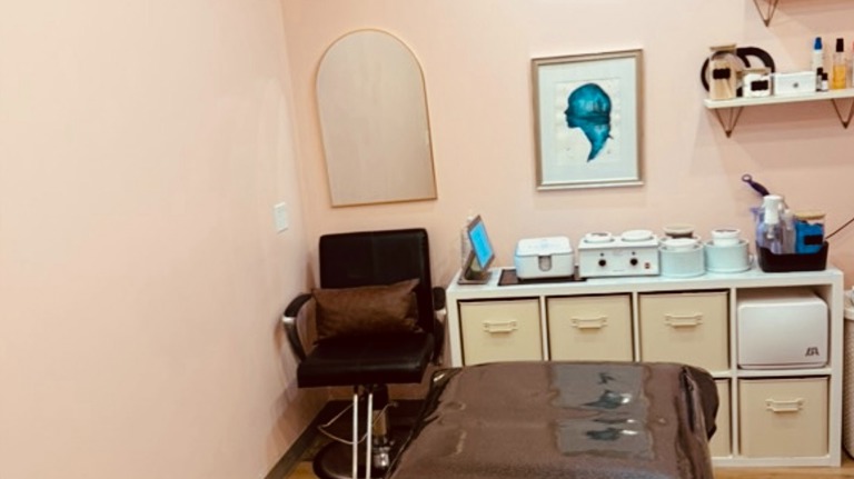 Studio Room