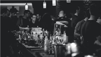 San Francisco Neighborhood Bar, ABC 48 License.  Excellent Location!