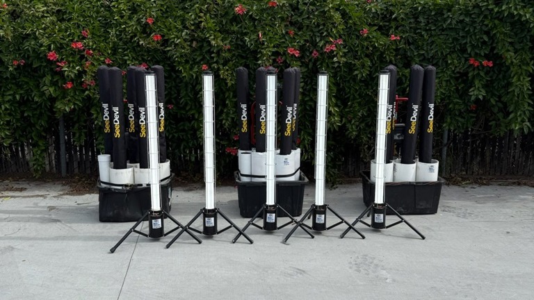 Battery light rentals 
