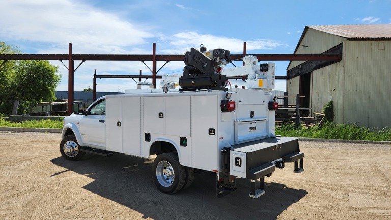 Commerical Truck Outfitting