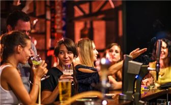 Spacious, Well-Equipped Bar in the Heart of Denver