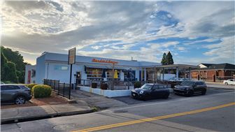 Absentee-Owned Bar & Restaurant for Sale – High-Traffic!