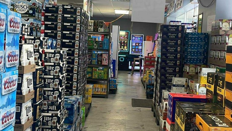 FLOOR
