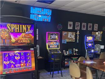 Neighborhood Bar with 6 Lottery Machines!