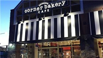 Multi-unit Corner Bakery Cafe in Pennsylvania