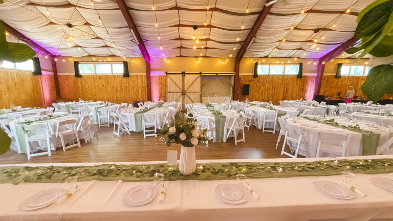 Indoor Reception at the Red Rocks Barn