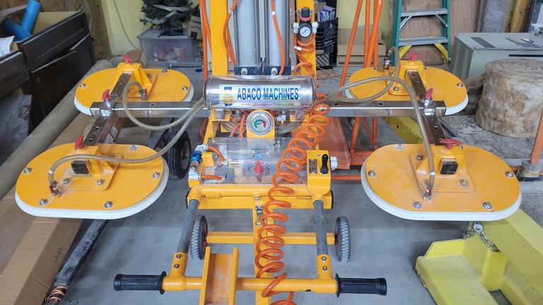 Vacuum Lift