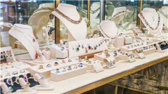 Exclusive Gold Jewelry & Repairs Store for Sale INCLUDING INVENTORY