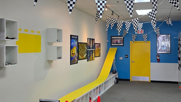 Race track