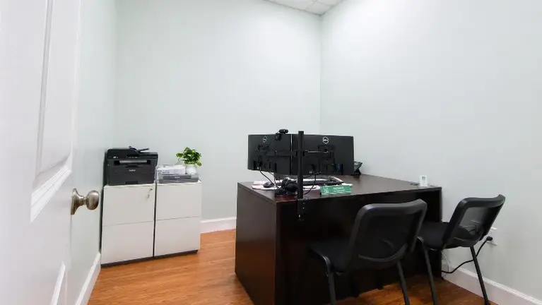 Office 1 Office 1