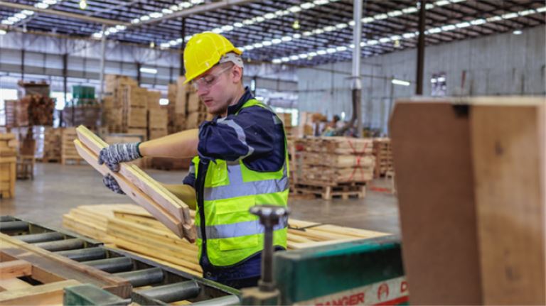 own  a great Manufactuing company