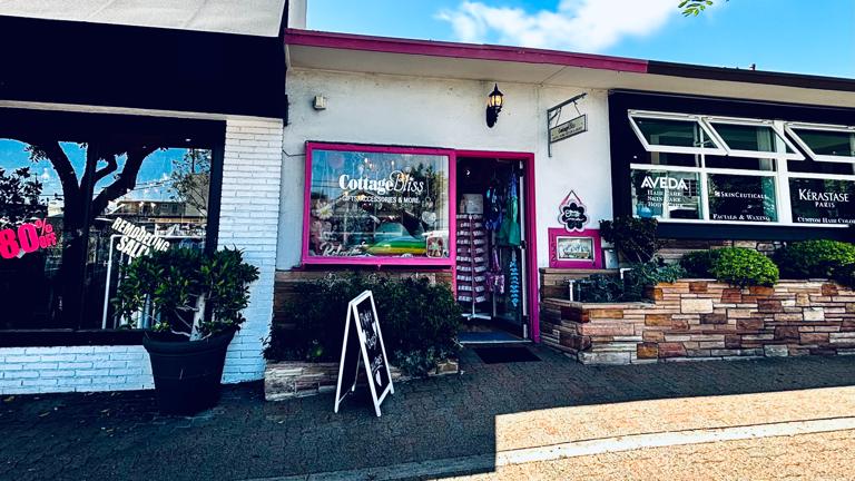 Great Del Mar Location!
