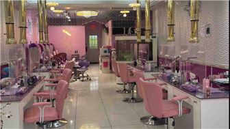 Turn Key High-End Nail Salon [14 Yrs]