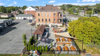 Iconic DT Tinley Restaurant and entertainment establishment for sale.