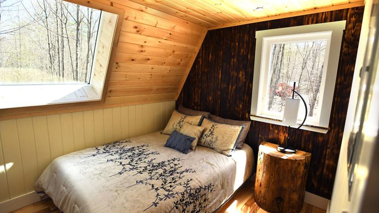 Skyframe queen bedroom.