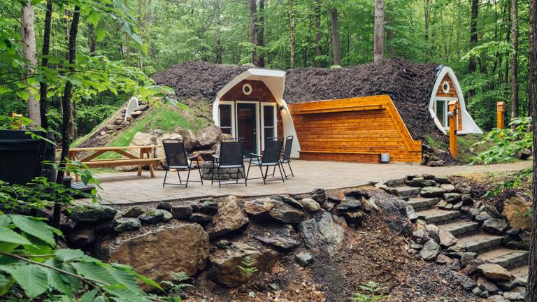 Fern Hollow patio.
