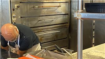 Italian/Pizza Restaurants Turn Key Restaurant Available
