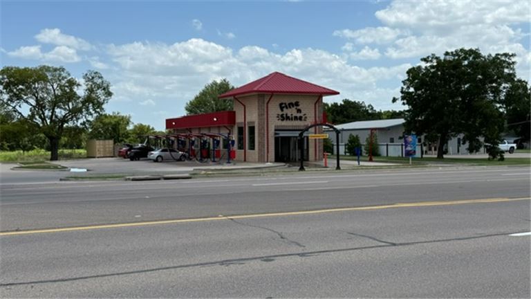 Fine N Shine Express Car Wash