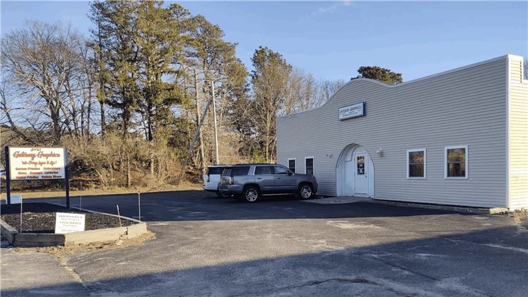 Exterior Photo of Gatewaygraphics