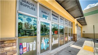 Full Service Salon Suite For Sale In Hialeah Gardens