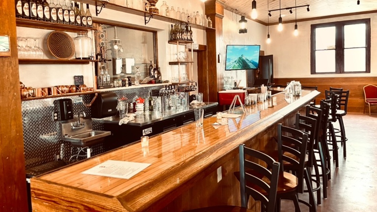 Tasting Room Bar