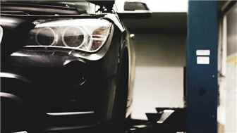Two Auto Damage Repair Shops in Texas