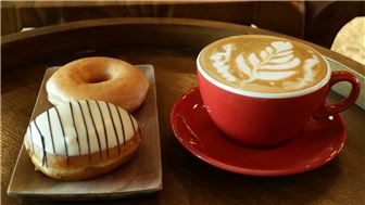 Perfectly Located Cafe In Queens For Sale