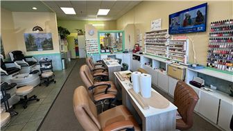 Turn Key High-End Nail Salon [25 Yrs]