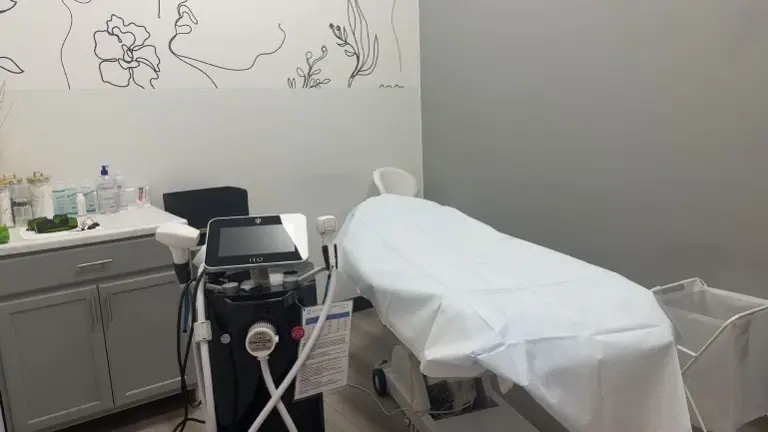 Tratment rooms with latest Machines