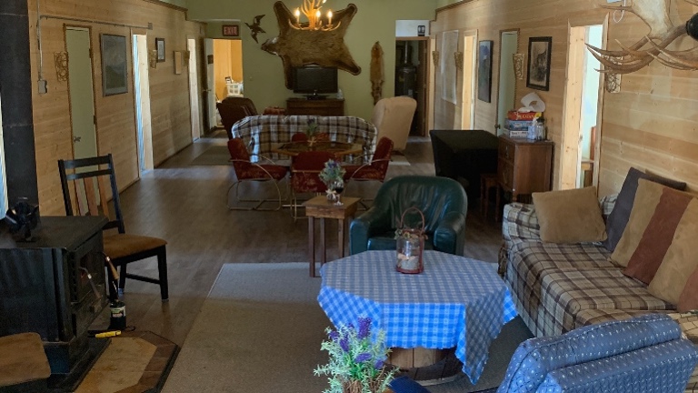 Lounge / Living Area