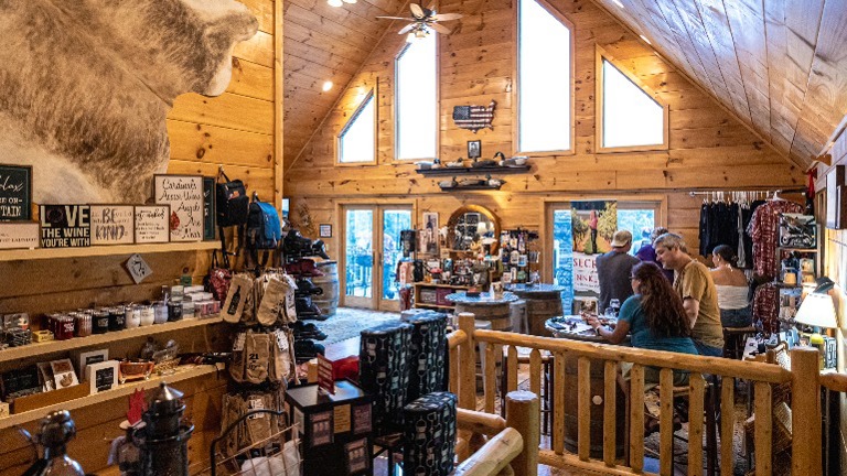 Retail areas in Lodge