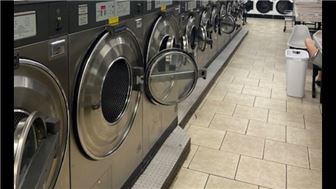 Super-Sized Laundromat for Sale in Texas