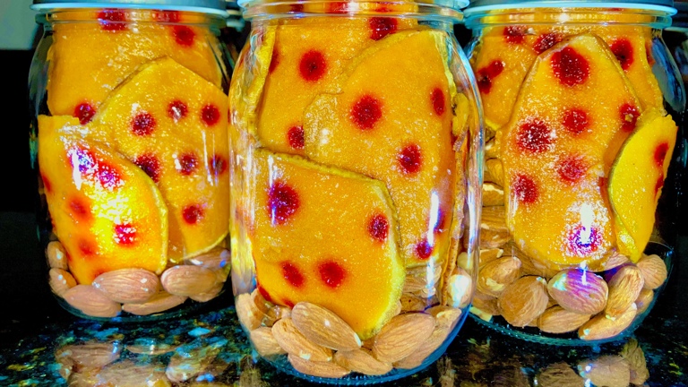 Spotted Fruit Jar