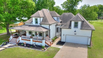 listing-image