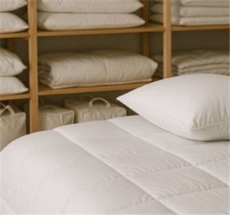 Canadian Pillow and Duvet Manufacturer With B2B Focus