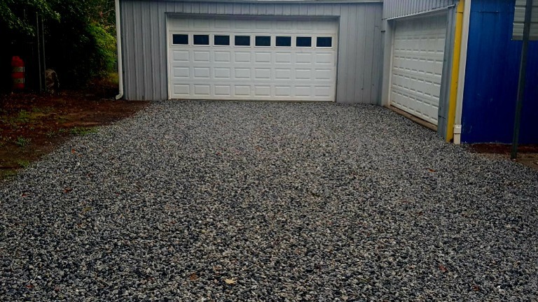 Entrance to Show room/bay