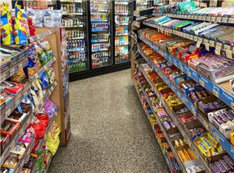 Vinni's Listing - Wow!! Convenience Market with #10 License & Smoke!