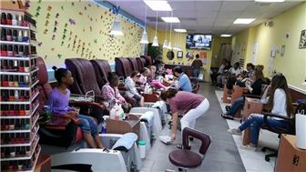 Turnkey High-End Nail Salon [10 Yrs]