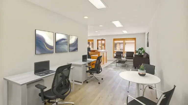 Open flex area offers a versatile workspace designed to support collaboration, focus and adaptability.  It easily accommodates a variety of business types.