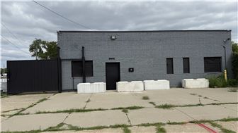 Commercial Building for sale