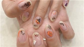 Turnkey High-End Nail Salon [5.5 Yrs]