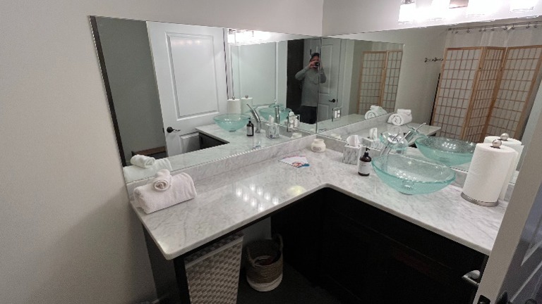 Women's Bathroom
