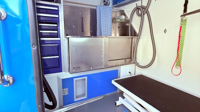 Inside van upfit/grooming area
