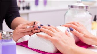 Established High-End Nail & Spa Salon