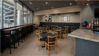 Price Drop! Arizona Restaurant for Sale in Downtown Phoenix!