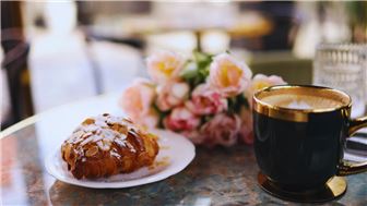 Prime Location Cafe Great for Coffee Shop or Bakery MRB VA 1617