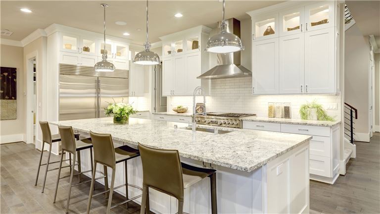 Granite &amp; Cabinet