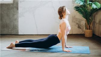 Amazon FBA Brand | Large Yoga Mats | 1,900+ 4.7 Star Average Reviews