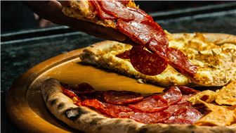 Turnkey Italian and Pizza Restaurant – Low Rent, Prime Location